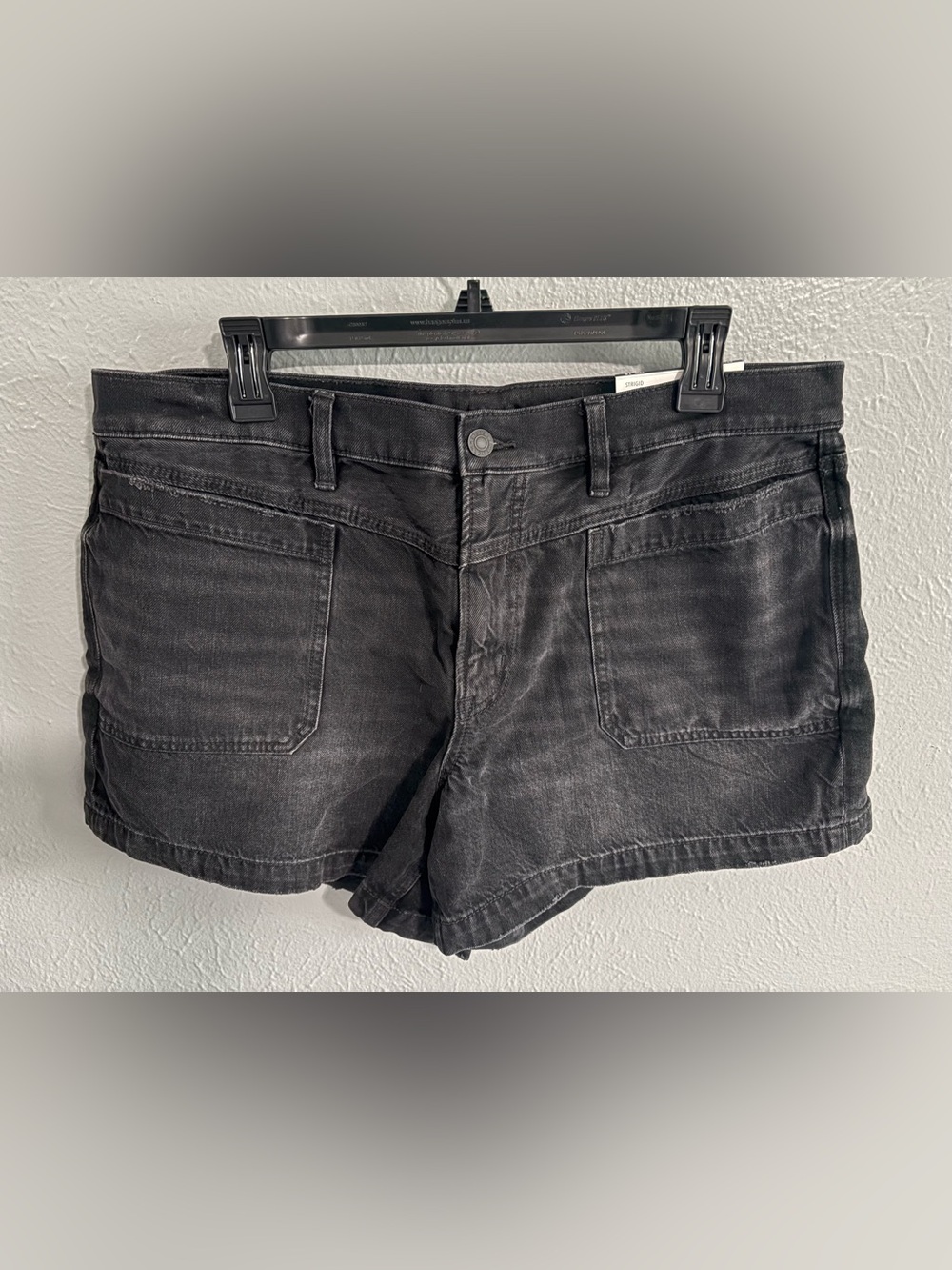 American Eagle Outfitters Black Relaxed Short NWT